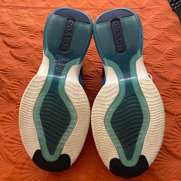 COACH CTYSL MSH RNNR - Picture 4 of 10